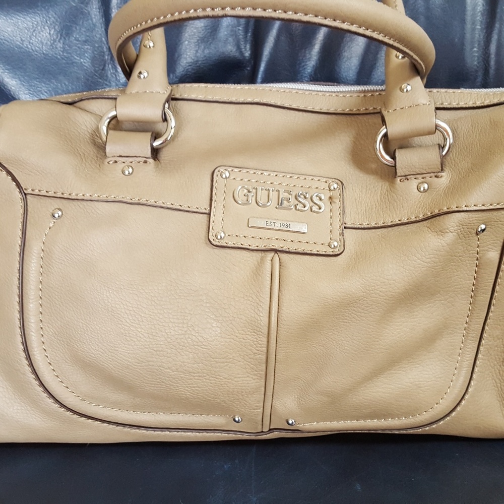 Guess Satchel bag